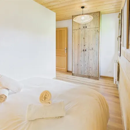 Metcy 12 Pers, Jacuzzi, 8km Gerardmer בקתה Ban-sur-Meurthe-Clefcy