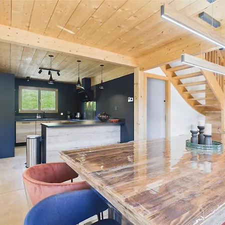 Metcy 12 Pers, Jacuzzi, 8km Gerardmer *