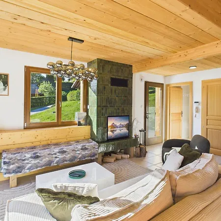 Metcy 12 Pers, Jacuzzi, 8km Gerardmer