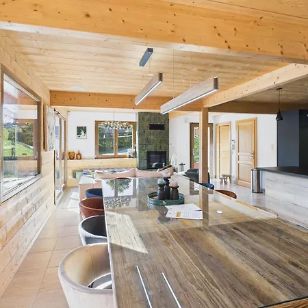 Metcy 12 Pers, Jacuzzi, 8km Gerardmer *